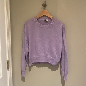 H&M size M Lavender sweater